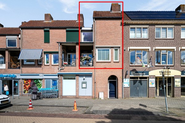 Onder bod: Westvoorstraat 38, 4671 CE Dinteloord